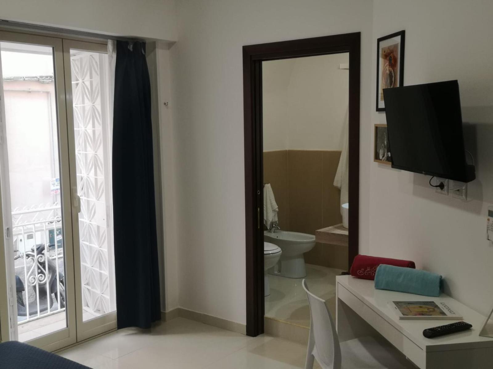 Tulla'S Hotel Giardini-Naxos Kültér fotó