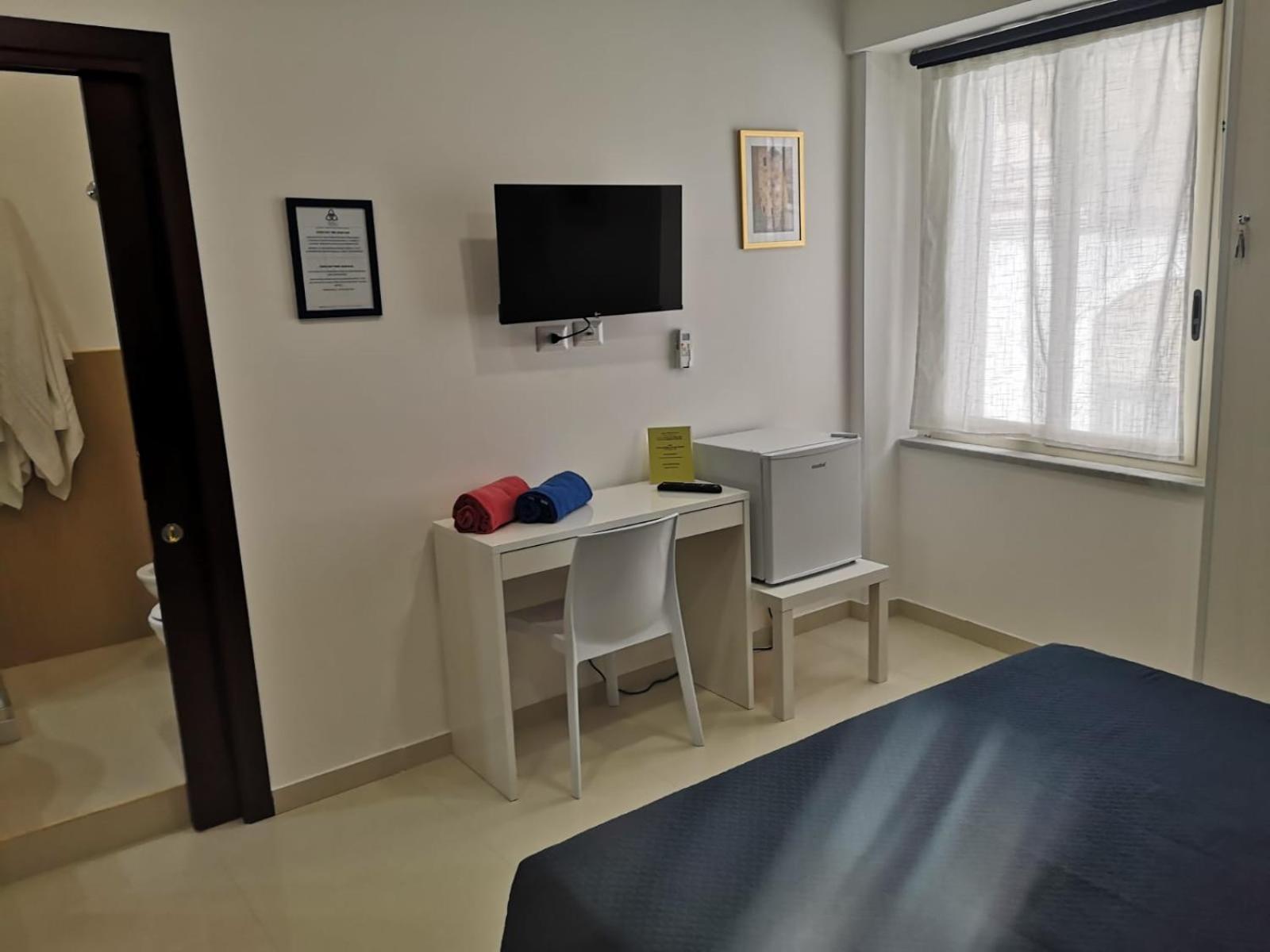 Tulla'S Hotel Giardini-Naxos Kültér fotó